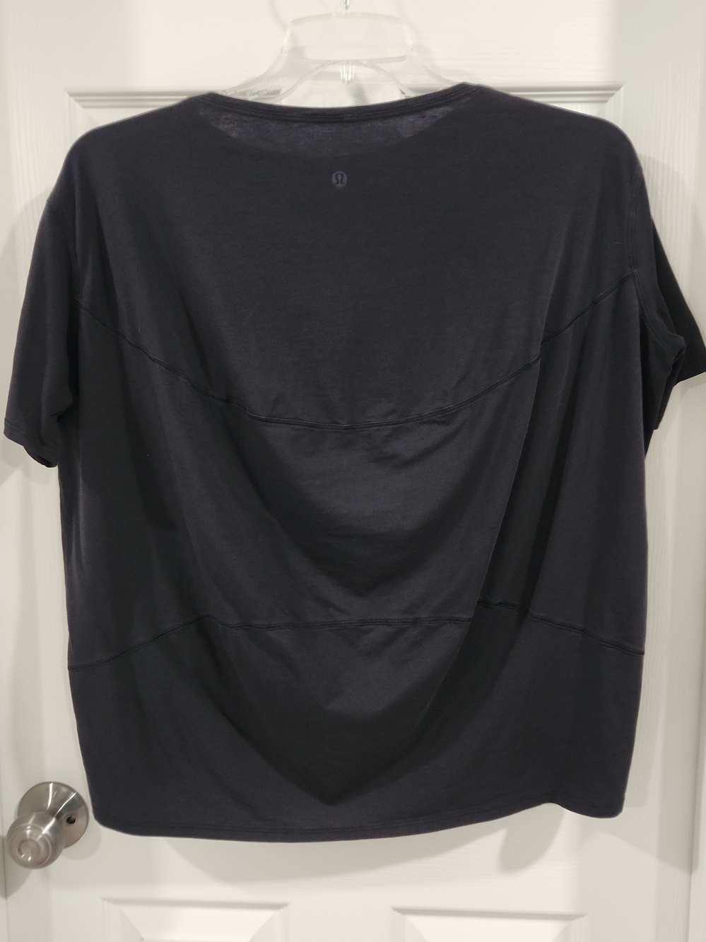 Lululemon Back in Action Short Sleeve Nulu Black Tee Top Size 10 OversizedNo Tag